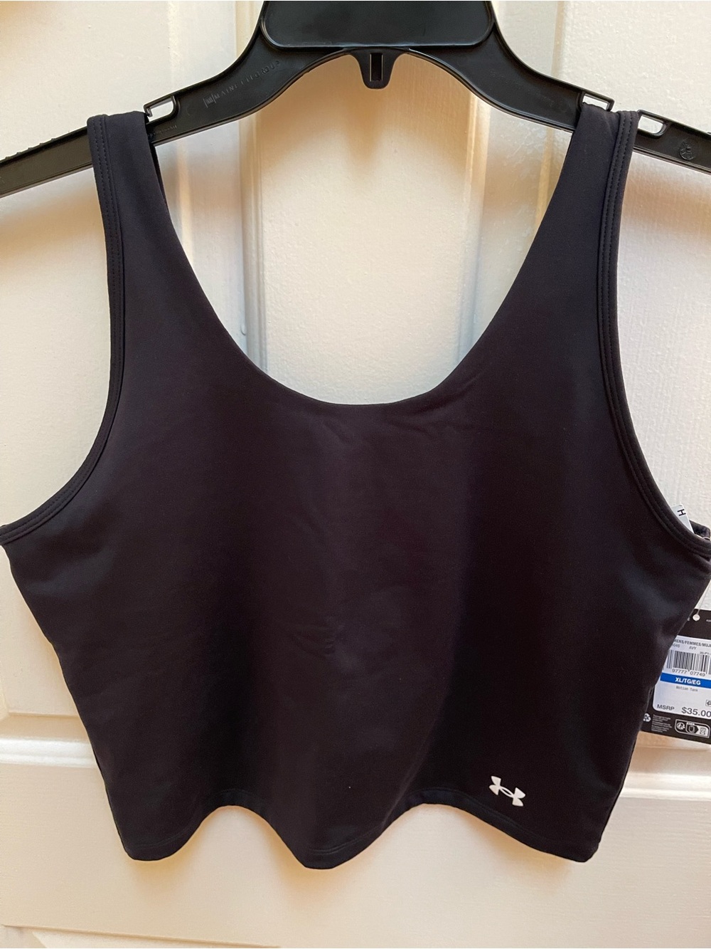 Under Armour Black Crop Workout Motion Tank